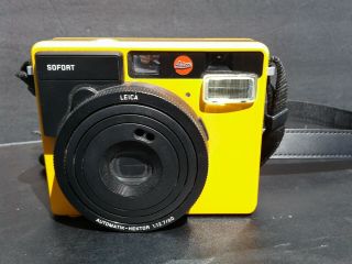Rare Htf Leica 2754 Sofort Compact Instant Film Camera