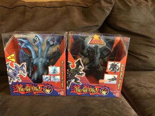 Yu - Gi - Oh 2002 Mattel Blue Eyes Ultimate Dragon / Black Skull Dragon