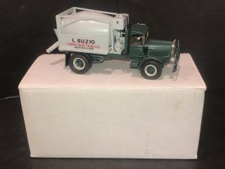 Rare L.  Suzio Fk Mixer Mack Truck 1/48 Scale By Don Mills Models