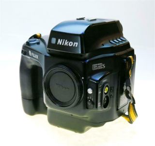 Nikon E2s 5200065,  Rare Vintage Digital,  Very,  Ship Worldwide