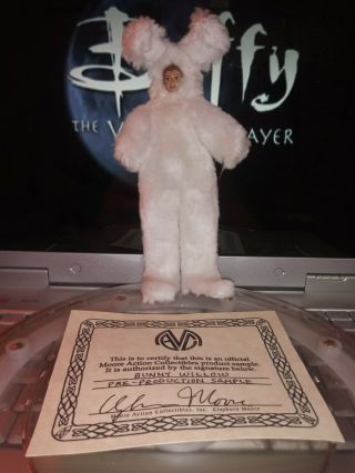 One Of A Kind Bunny Suit Willow Pre - Production Sample Figure Buffy Anya Fear