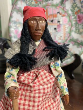 Cherokee Indian Carved Wood Doll by Richard and Berdina Crowe,  Vintage Rare Art 2