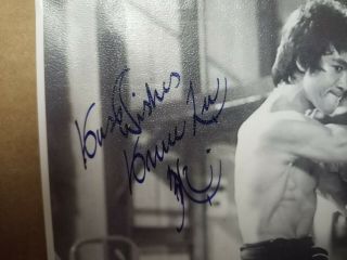 Bruce Lee Signed Autographed B&w Photo Rare English & Japanese