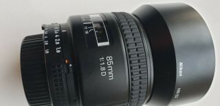 Nikon Af Nikkor 85mm 1:1.  8d Bokeh Lens Rarely