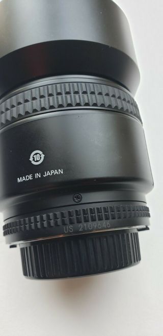 Nikon AF Nikkor 85mm 1:1.  8D Bokeh lens Rarely 3
