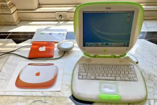 Vintage Apple Mac iBook G3 Key Lime Green 466MHz w/ Manuals - RARE 2