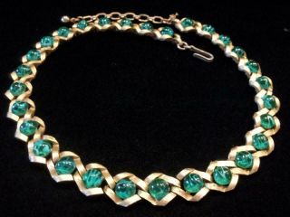 Vtg Rare Outstanding Crown Trifari Necklace W Flawed Emerald Gripoix Glass Cab