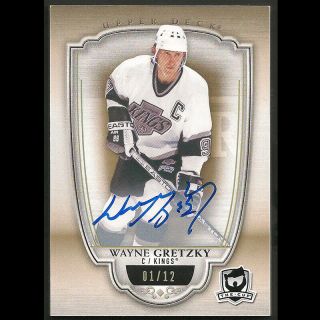 2018 - 19 The Cup 25 Wayne Gretzky Gold Auto Autograph 01/12 Very Rare