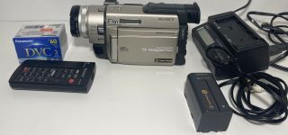 Sony Dcr - Trv900 Minidv Handycam Digital Video Camcorder - Rare W/battery Charger