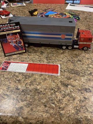 Vintage 1984 G1 Transformers Optimus Prime Autobot Leader Cab And Trail