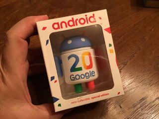 Rare " 20 - Years Of Google " Android Mini Collectible Google Special Edition Figure
