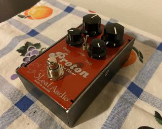 Wow 3leaf 3 Leaf Audio Proton Envelope Filter Effect Pedal - Very Rare Red