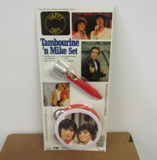 1982 Happy Days Joanie and Chachi & Fonzie Tambourine n ' Microphone Toy Set 2