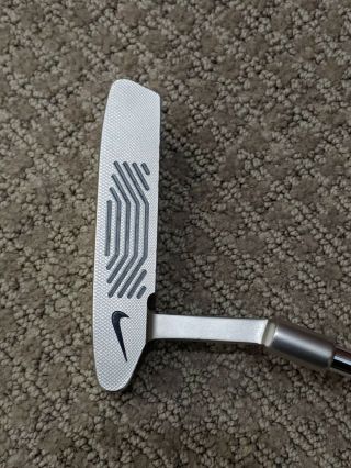 Nike Method 001 Tiger Putter 33.  5 " Precision Milled 303 Red Grip Rare Very Good