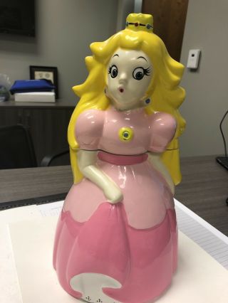 Princess Peach,  Mario World,  Ceramic Musical Cookie Jar,  1993 Very Rare