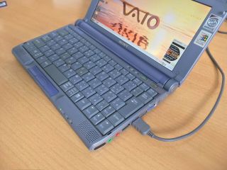 Rare Vintage Sony Vaio C1 Pentium Ii 400mhz Pcg - C1 Xg Umpc Win 98 Dos Pc Games