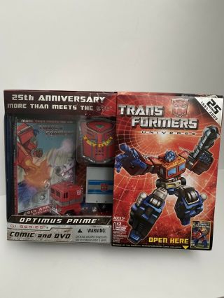 Hasbro Transformers Universe: 25th Anniversary Optimus Prime