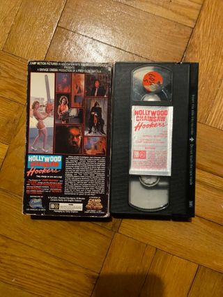 HOLLYWOOD CHAINSAW HOOKERS VHS RARE HORROR CAMP VIDEO LINNEA QUIGLEY GORE HTF 2