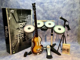 Xbox 360 The Beatles Rock Band Limited Edition Hofner Bass Ludwig Drums Mic Game