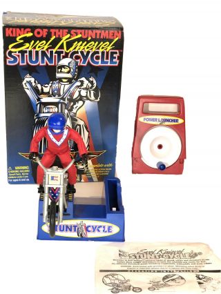 Evel Knievel Stunt Cycle Launcher And Red Jumpsuit Figurine 1998 Playing Mantis