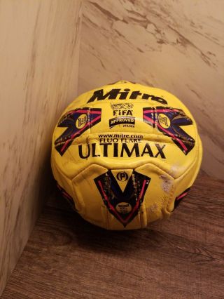 ☆ Ribbed Mitre Fluo Flare Ultimax Rare Fifa Approved ☆