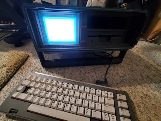 Commodore Sx - 64 Executive Portable Computer Rare - 1993 - Boots Up