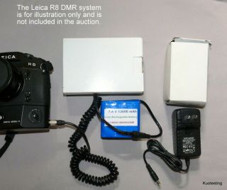 7.  4v High Capacity Li - Ion Pack W/charger & Rare Connecting Cord To Leica Dmr L