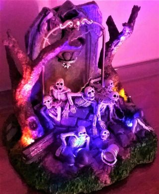 Rare Lighted Well Of Souls 04222,  Lemax Spooky Town Halloween