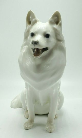 0/977 Rare Royal Copenhagen Porcelain Dog Figurine No.  977 White German Spitz 7 