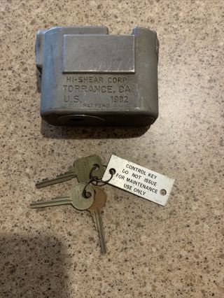Rare Hi Shear Corp Lock With Medeco 2 User Keys And 1 Control Key 1982
