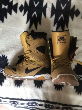 Nike Zoom Kaiju Snowboard Boots Extremely Rare Size 9.  5 2