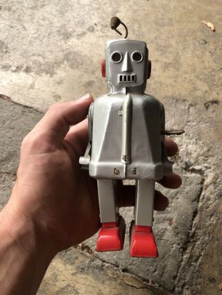 Sparky Robot,  Made By Yoshiya,  Japan 1954 Rare Tin Toy Robot From The Golden Era