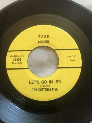Rare Garage Rock 45 - The Customs Five - Let 