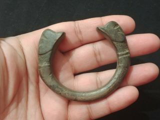 VERY UNUSUAL & RARE Bronze Bracelet with Two Snake Heads - Circa 200 - 400 AD 3