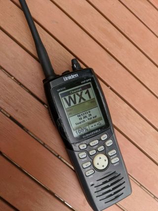 Uniden Mystic Vhf/gps Dsc Mapping Handheld Marine Radio - - Rare