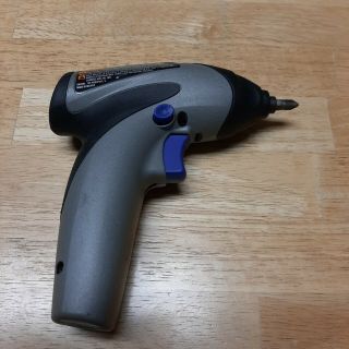 Dremel Driver 1120 & Charging Dock Model 866 Lithium Ion rare.  well 3