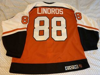 Authentic Ccm Eric Lindros Hockey Jersey Center Ice Fight Strap Flyers Rare 52