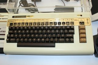 Vintage Commodore Vic - 20 Computer w/ Display/Storage Stand RARE 3
