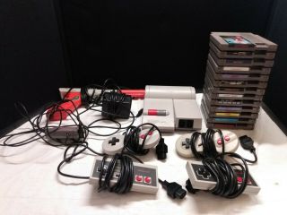 Rare Nes - 101 Nintendo Top Loader System Bundle W/ 13 Games & Accessories