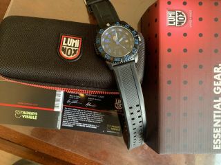 Luminox Navy Seal Colormark Black/blue Rubber Band 44mm Watch 3050/3950