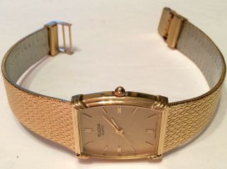 Bulova Quartz Gold - Tone Bracelet Watch Co P8