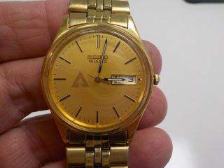 Vintage Seiko Day Date Gold Tone Weyerhaeuser Wristwatch Great