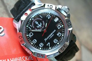 Vostok Komandirsky 811956 Russian Mechanical Military Wrist Watch Marines
