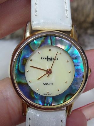 L.  A.  Express Womens Goldtone & Abalone Shell Watch - White Leather Band - Mop Face