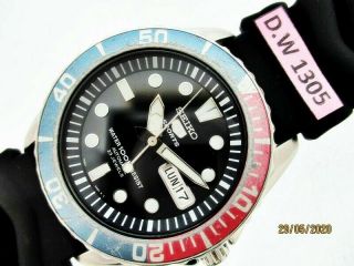 Classic Seiko 7s36 03c0 Sea Urchin Automatic Mens Day Date Dive Dw1305 Watch
