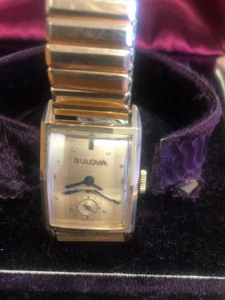 Bulova 14k Solid Gold Wrist Watch.  Men 