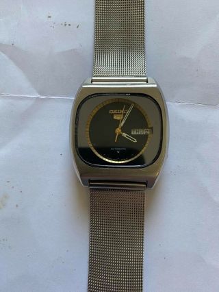 Vintage Gents Seiko 5 Day - Date Automatic 1970’s