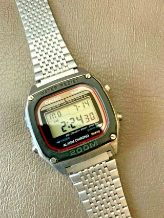 Vintage Casio Dw - 1000 [280] Lcd Alarm Chronograph Watch - Great