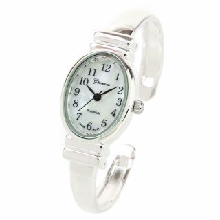 Silver Small Size Oval Face Metal Band Geneva Women 