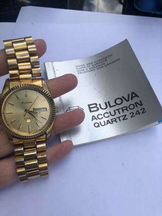 Bulova Vinatge Swiss Made Mens Quartz Watch With Day And Date For Repair Parts